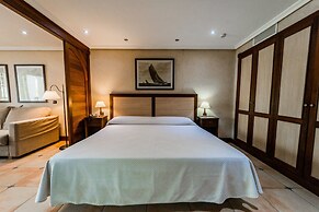 Paradise Park Fun Lifestyle Hotel