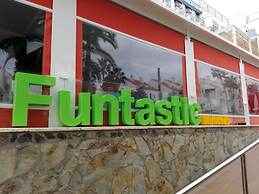 Paradise Park Fun Lifestyle Hotel