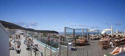 Paradise Park Fun Lifestyle Hotel