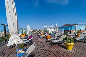 Paradise Park Fun Lifestyle Hotel