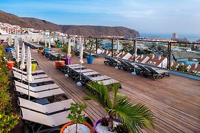 Paradise Park Fun Lifestyle Hotel