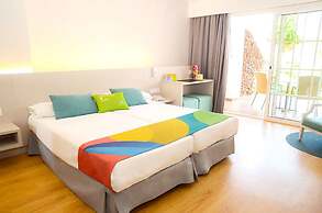 Paradise Park Fun Lifestyle Hotel