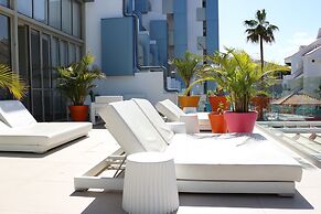 Paradise Park Fun Lifestyle Hotel