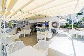 Paradise Park Fun Lifestyle Hotel