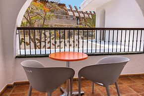 Paradise Park Fun Lifestyle Hotel