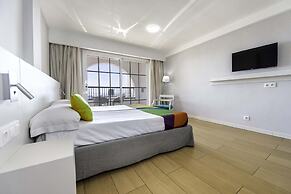 Paradise Park Fun Lifestyle Hotel