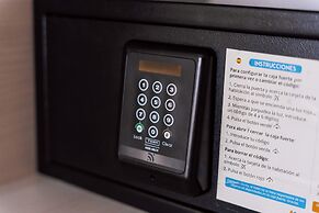 Paradise Park Fun Lifestyle Hotel