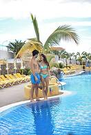 Paradise Park Fun Lifestyle Hotel