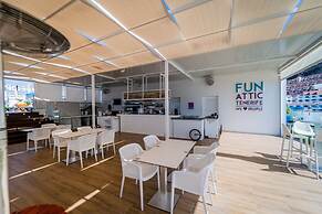 Paradise Park Fun Lifestyle Hotel