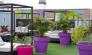 Paradise Park Fun Lifestyle Hotel