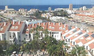 Paradise Park Fun Lifestyle Hotel