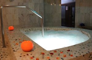 Paradise Park Fun Lifestyle Hotel