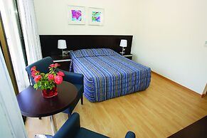 Crown Resorts Henipa