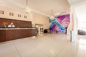 Crown Resorts Henipa