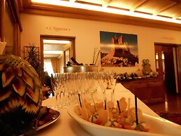 Monaco Sport Hotel