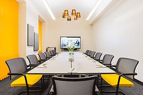 HiLight Suites Hotel