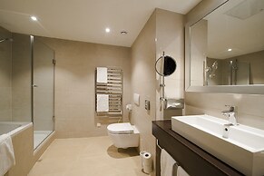 HiLight Suites Hotel