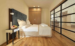 HiLight Suites Hotel