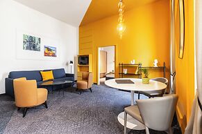 HiLight Suites Hotel