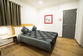 Hotel Highway Residency