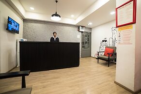 Hotel Highway Residency