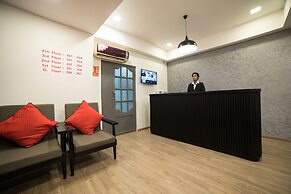 Hotel Highway Residency