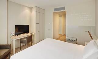 Sercotel Amister Art Hotel