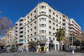 Sercotel Amister Art Hotel