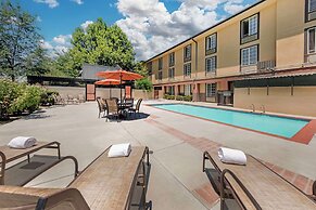 Best Western Plus Country Park Hotel