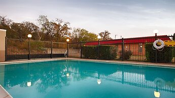 Best Western Plus Graham Inn