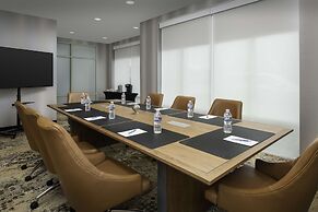 Embassy Suites by Hilton Dulles North Loudoun