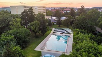 Hunguest Hotel Helios