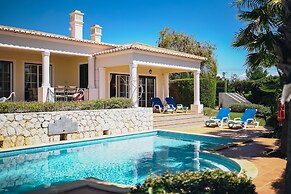 Rocha Brava Village Resort