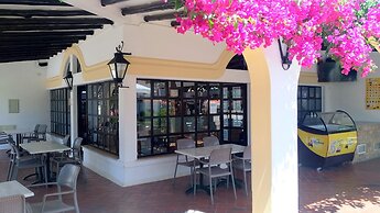 Rocha Brava Village Resort