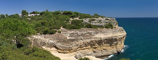 Rocha Brava Village Resort