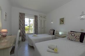 Rocha Brava Village Resort