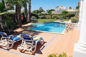 Rocha Brava Village Resort