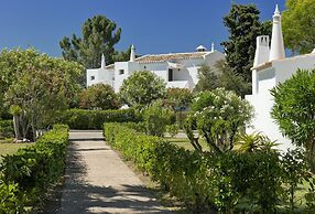 Rocha Brava Village Resort