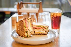 Crowne Plaza Sydney Macquarie Park by IHG