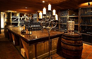 Swiss-Chalet Merlischachen - Romantik Schloss-Hotel am See