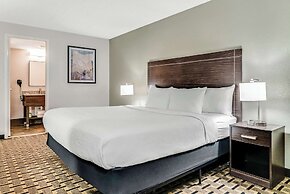 Quality Inn Detroit Downtown