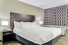 Quality Inn Detroit Downtown