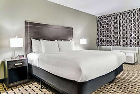 Quality Inn Detroit Downtown