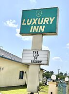 Luxury Inn & Suites Liberty