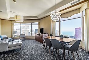 The Buckingham Hotel