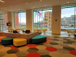 The Buckingham Hotel