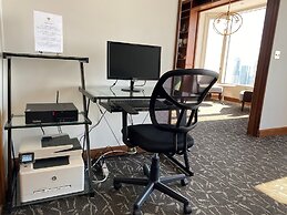 The Buckingham Hotel