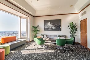 The Buckingham Hotel