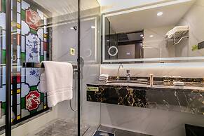 Guangdong Victory Hotel - Free shuttle bus to exhibition center during