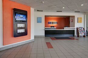 Motel 6 Mount Pleasant, TX